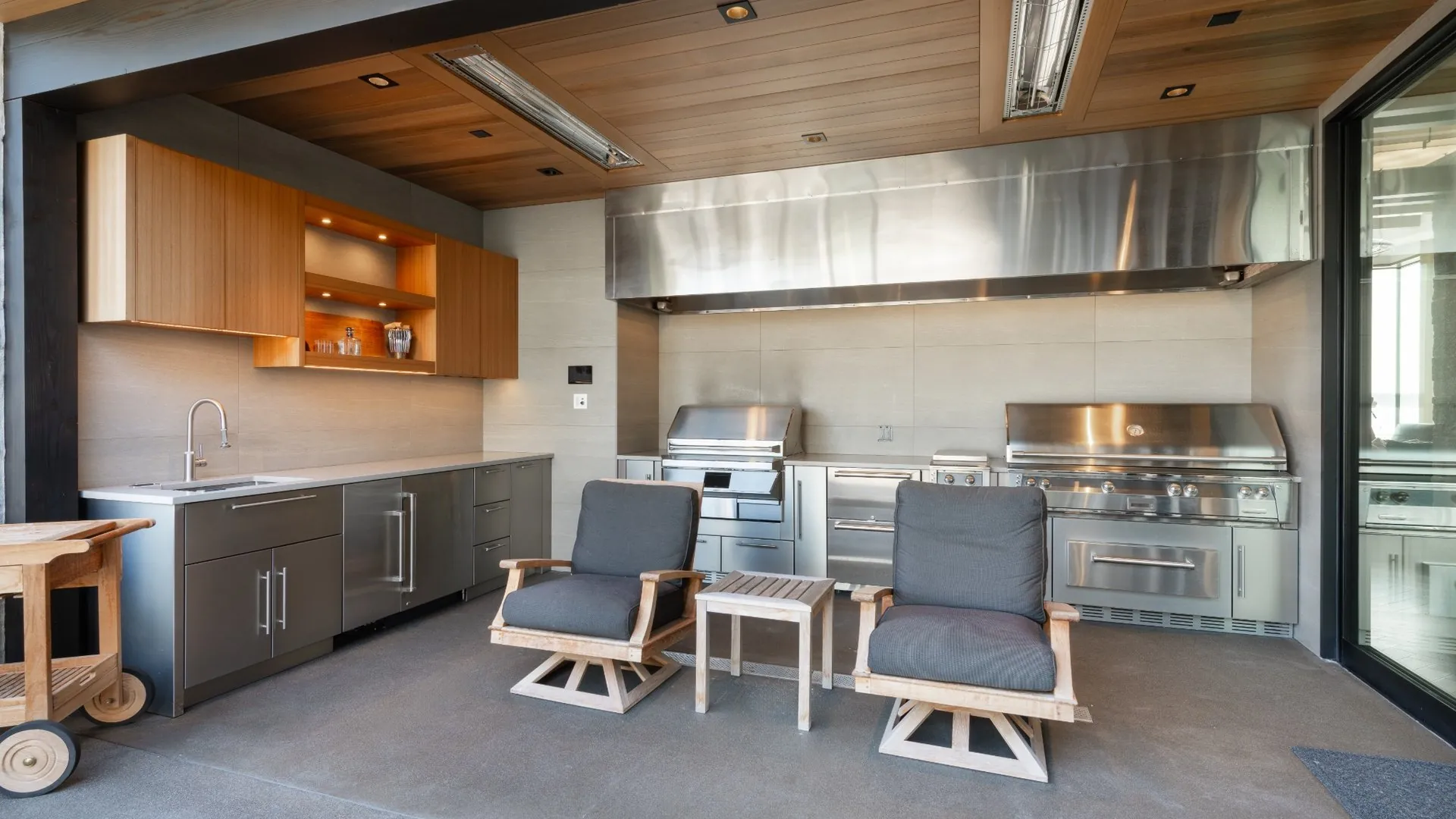 electrical-for-outdoor-living-space_1920x1080